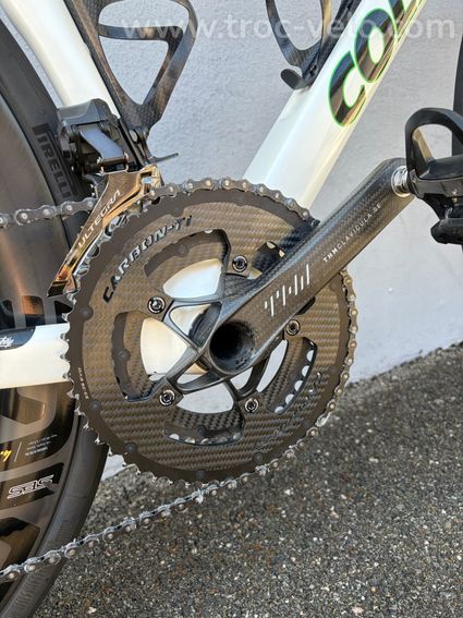 COLNAGO V4RS faible kilométrage et suréquipé.  - 2