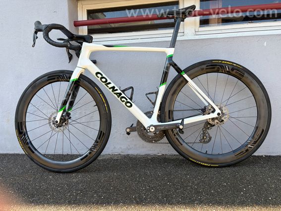 COLNAGO V4RS faible kilométrage et suréquipé.  - 11