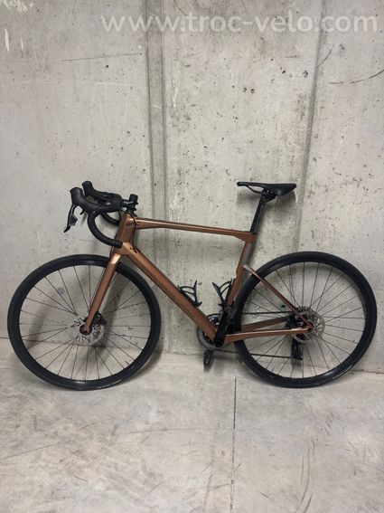 BMC Roadmachine Four 2023 T56 + Favero Assioma Duo + Garmin Edge Explore 2
