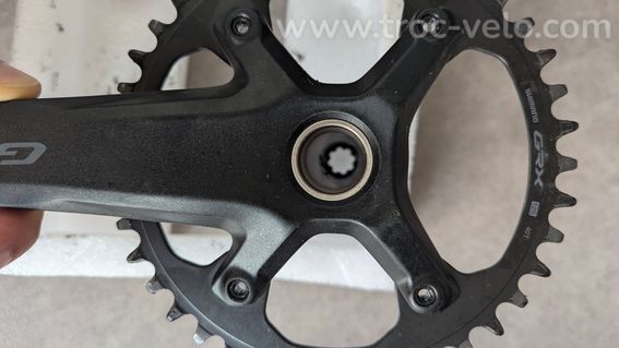 Pédalier Shimano GRX 175mm 40 dents - 3