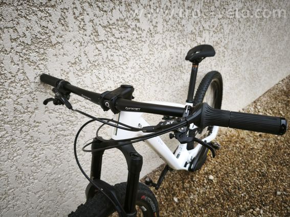 VTT ROCKRIDER RACE 900S GX AXS taille S - 9