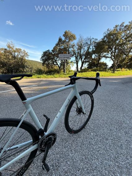 Stajvelo Beau Rivage Sram Red AXS 2022 - 2