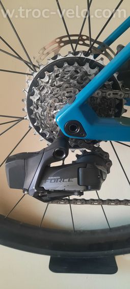 Vélo course. BMC. Roadmachine. Taille 54. Médium. - 2