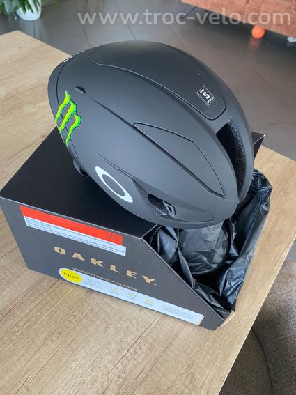 Casque Oakley Velo Mach