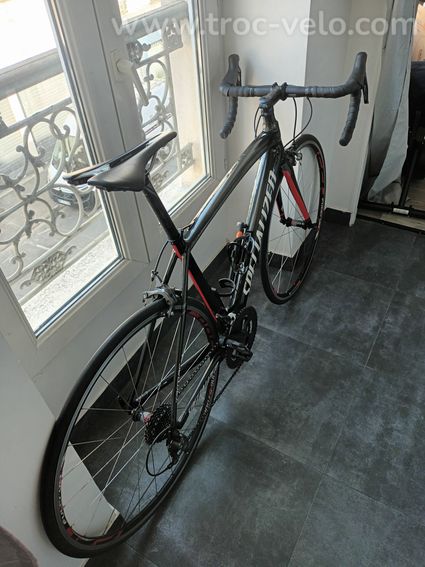 Specialized Tarmac · Noir / Vélo de route - 10