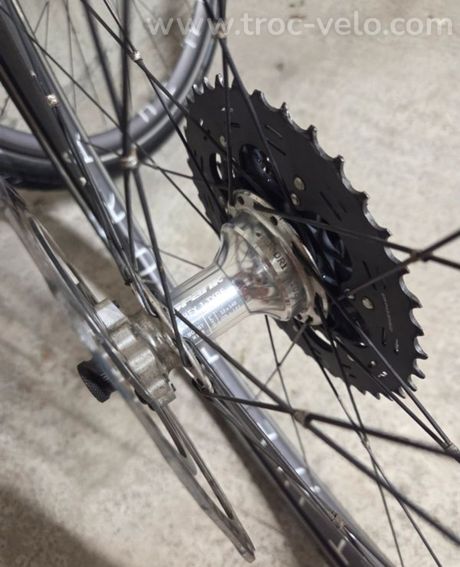 Paire de roues Touring/bikepacking H+Son Chris king - 2