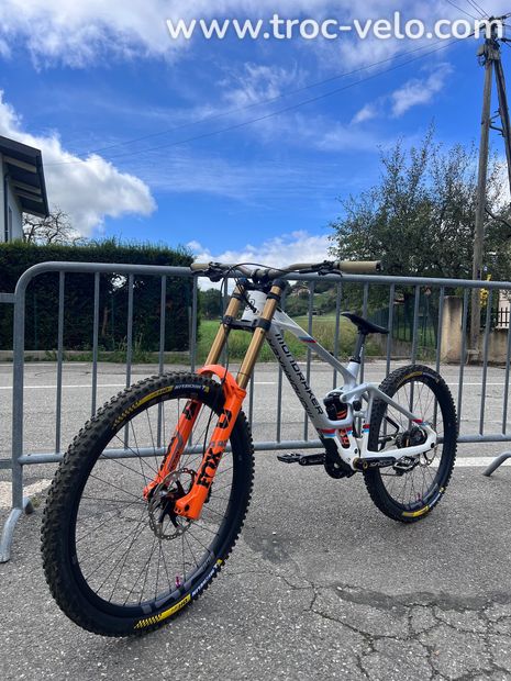 Mondraker Summum Carbon RR MX - 1