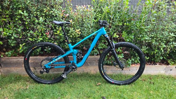 Vtt enduro Cube one55 slx