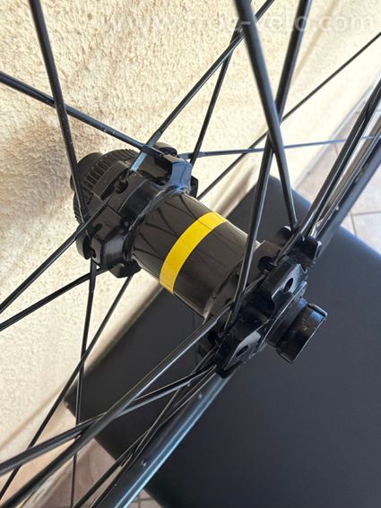 Paire de Mavic Aksium Disc - 6