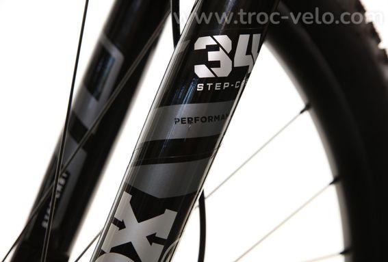 Vtt Tout Suspendu Ghost Lector Fs Sf Essential Shimano Deore 12v T M 172 180cm Produit Reconditionne - 6