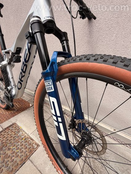 Orbea Oiz M team axs flight attendant - 3