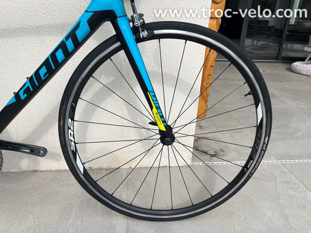 vélo Giant Advanced black ML 3 - 3