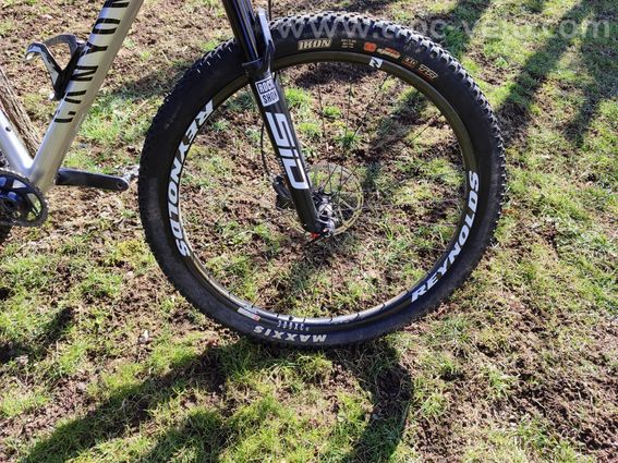 VTT canyon carbone  - 4
