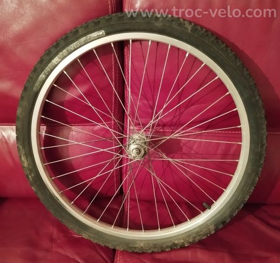 Roue vtt 24" pouces avant Gipiemme aluminium + pneu + ch-a-air en Bé