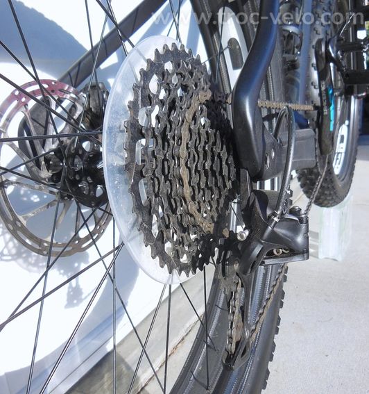 Specialized Fat Boy Expert Carbon + Rock Shox Bluto Gabel, HED Carbon Laufräder, SML - 2