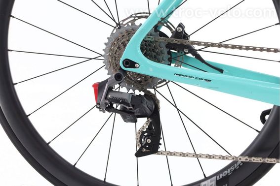 Produit Reconditionne    Bianchi Infinito Xe Axs 12v    Bleu   Velo De Route   Tres Bon Etat - 3