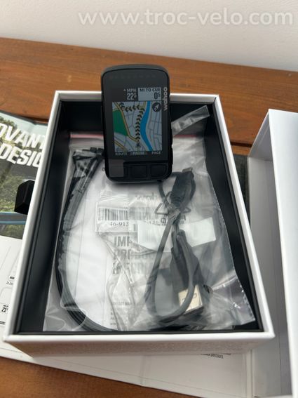 COMPTEUR GPS WAHOO Elemnt BOLT + Ceinture cardiaque WAHOO TICKR
