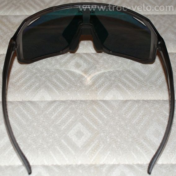 Lunettes de vélo - marque "SCVCN" - monture gris foncé - verres jaunes - 2