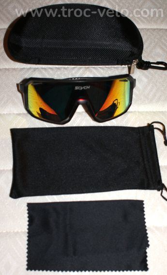Lunettes de vélo - marque "SCVCN" - monture gris foncé - verres jaunes - 3