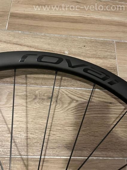 Roval Terra CLX II neuves accessoires inclus - 2