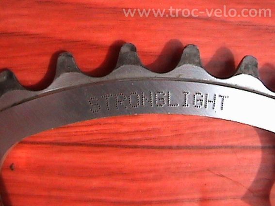 Plateau campagnolo 130mm (44/45 dents) 9/10/11 vitesses - 4