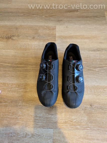 Chaussures chrono CR1 taille 42 - 4