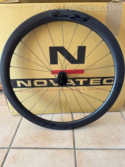 Paire de roues Novatec R4 Carbon - 2