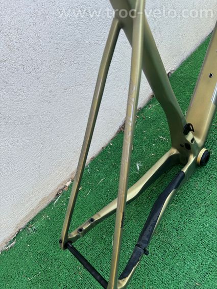 Cadre x road team issue se - oliv metal / chrome silver - 8
