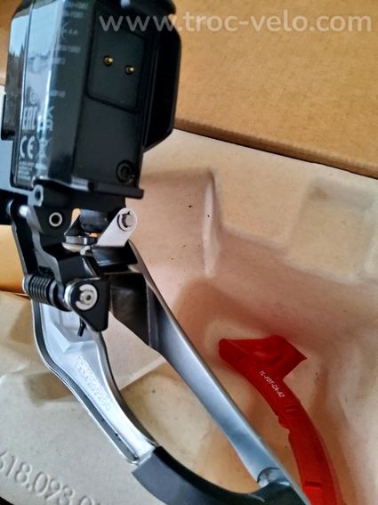 Dérailleur avant Sram Red Axs D1 - 4