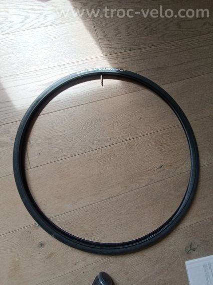 Pneu Michelin Dynamic Sport 700 X 23