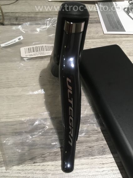Paire de leviers shimano ultegra DI 2 11v à patins NEUF - 4