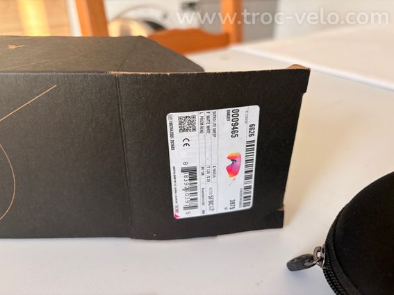 Oakley sutro lite sweep - 6