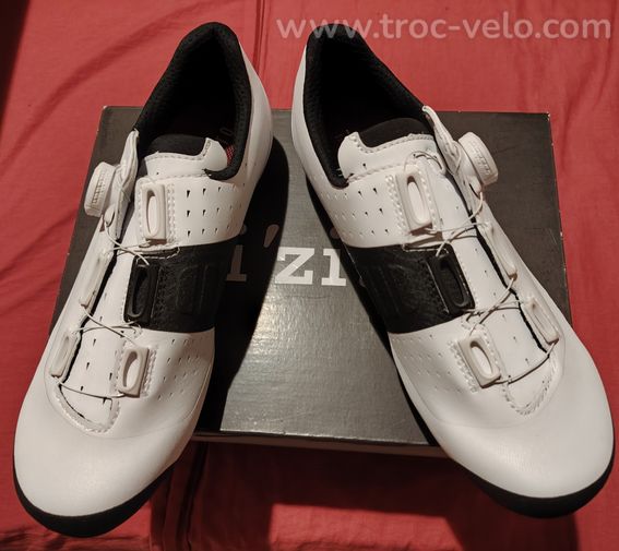 Chaussure fizik vento overcurve x3 (blanc ou rouge/noir) - 3