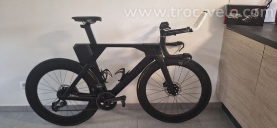 BMC Timemachine 01 Disc One – SRAM Force AXS – DT Swiss carbone – Taille M/L - 3