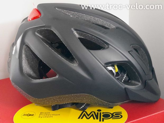 Casque neuf Specialized Centro Led - 2