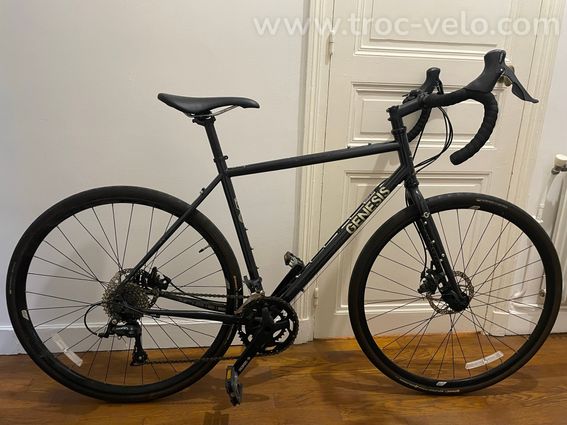 Genesis croix de fer 10 tailleM 1000€ Gravel voyage (route/tous chemins) - 2