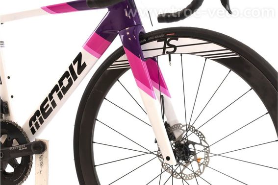 Produit Reconditionne Mendiz F12 Di2 12v Blanc Velo De Route Tres Bon Etat - 5