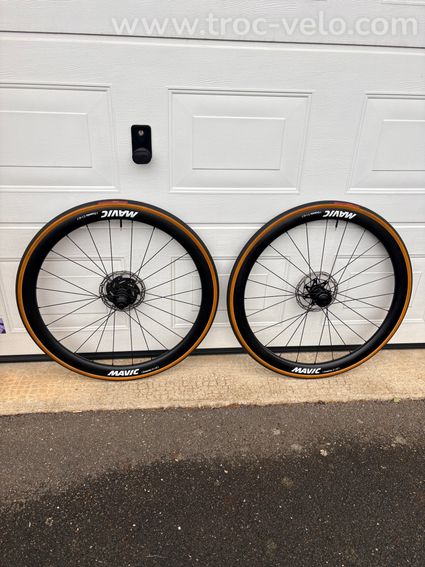 Roues Mavic Cosmic S42 Carbon