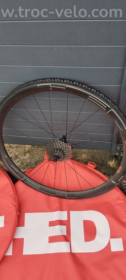 Cervélo P3 triathlon + roues à vendre - 7