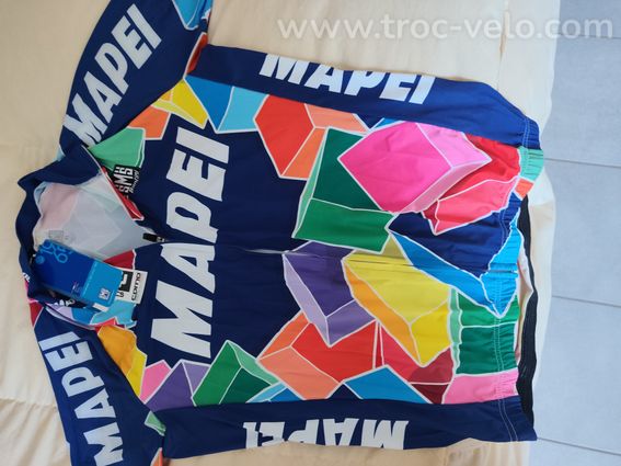 maillot de vélo collector neuf équipe Mapei  Marque Santini T xl   - 3