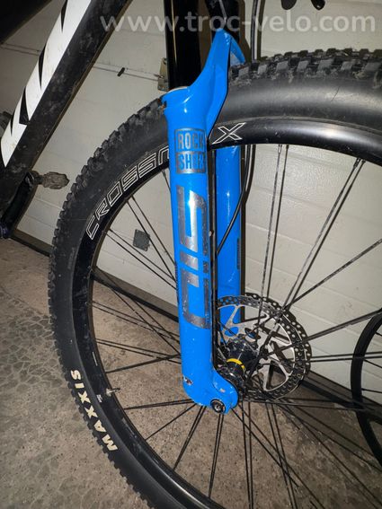 KTM MYROON COMP - 3