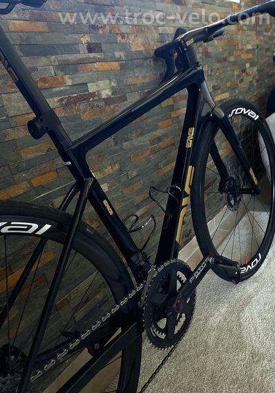 Enve Melee custom by raaj custom frame design - 7