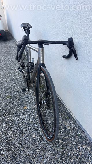 Léon Genus Titane 2024 - Sram Force AXS - 160mm - Capteur de Puissance - 3