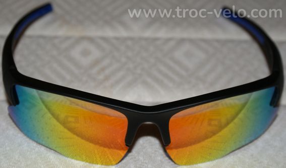 Lunettes de vélo - marque "carfia" - noires - lentilles polarisantes