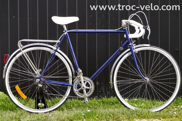 vélo vintage en parfait état  - 1