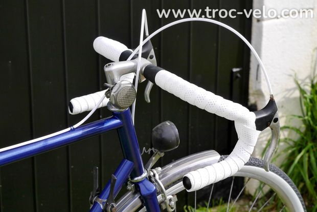 vélo vintage en parfait état  - 2