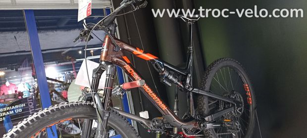 VTT ROCKY MOUNTAIN ALTITUDE TAILLE  L - 5