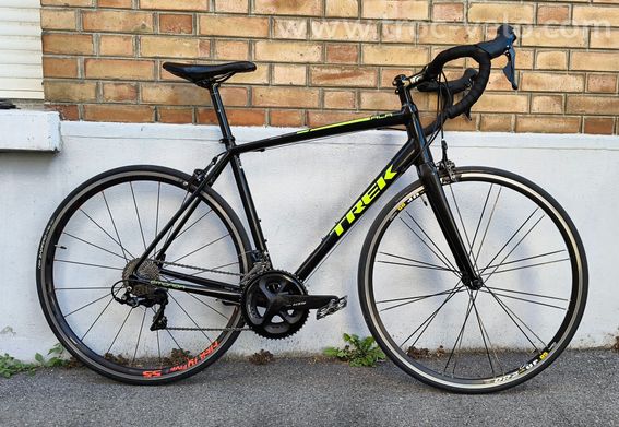 Vélo de route aluminium Trek Emonda ALR 5 révisé