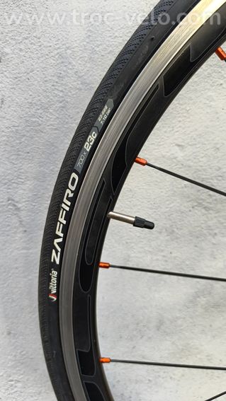 Vélo de route aluminium Trek Emonda ALR 5 révisé - 4