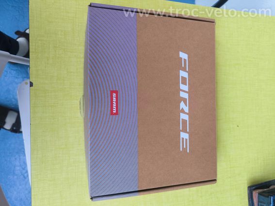 Manivelle et axe SRAM force 165mm - 4